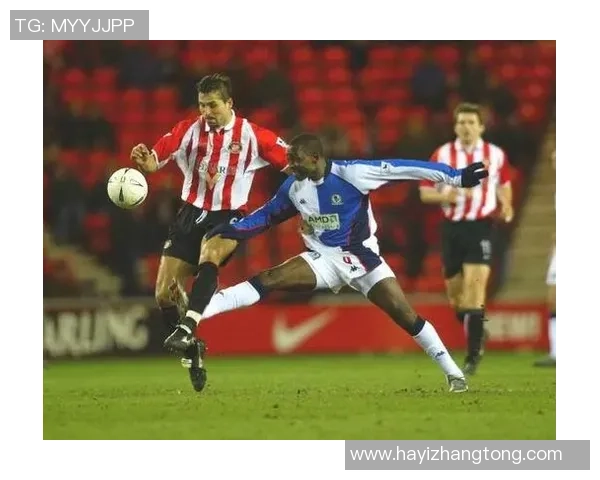 英国足球明星科尔的辉煌职业生涯与对足球的深远影响分析 英国足球明星科尔的辉煌职业生涯与对足球的深远影响分析